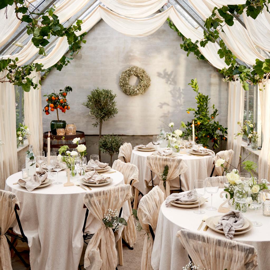 Interior and décor