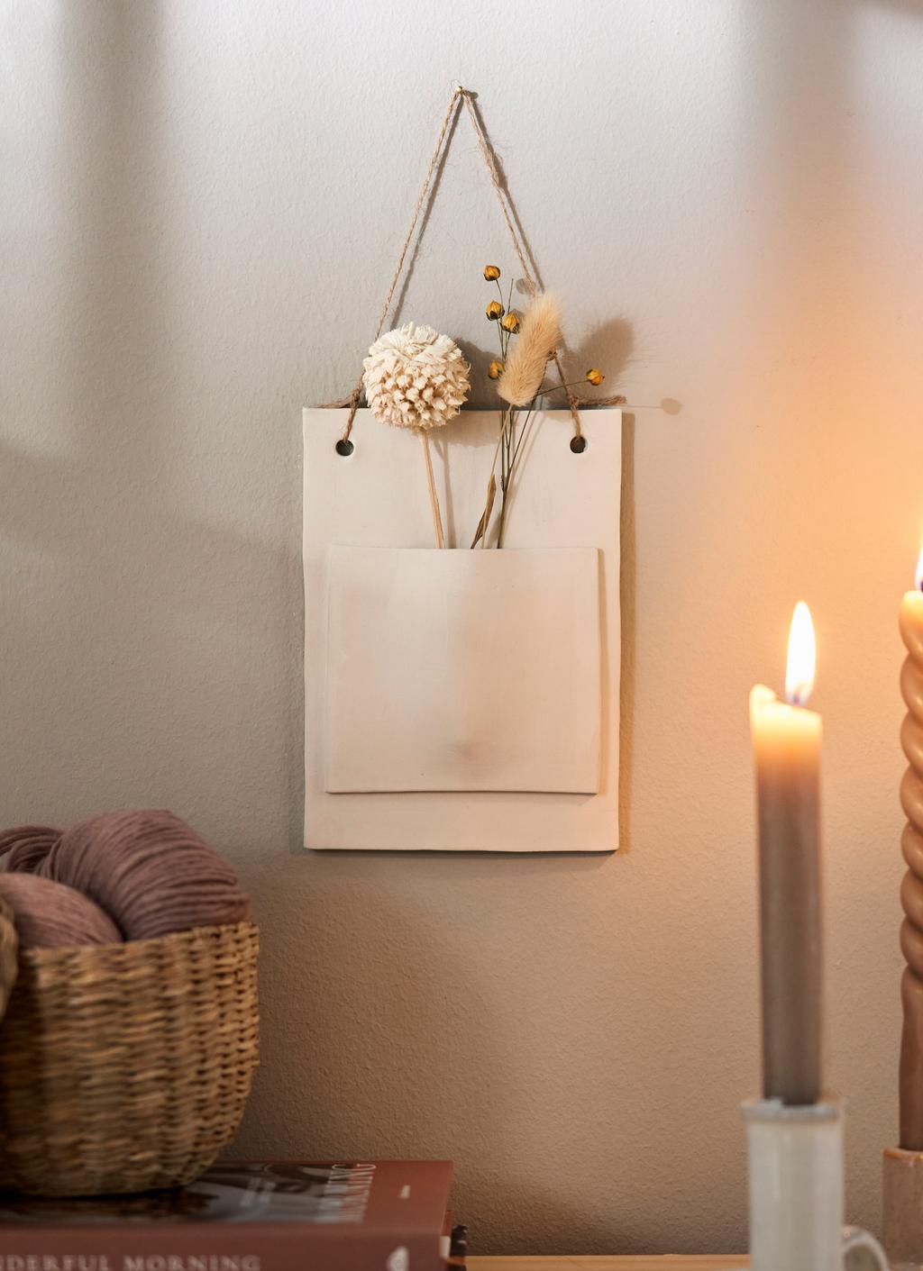 Einfache Wandvase aus Ton | DIY-Projekten